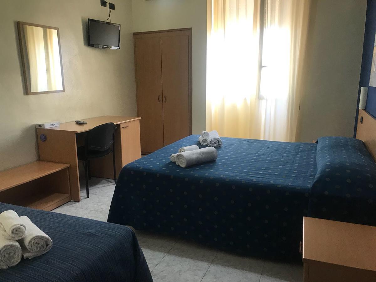 Hotel Il Riccio 포르토 세자레오 외부 사진